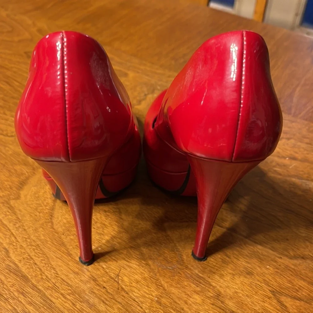 GIFTED Vintage Patent Leather Loriblu Made in Italy Red Patent Fetish Pumps 38 - Picture 12 of 15